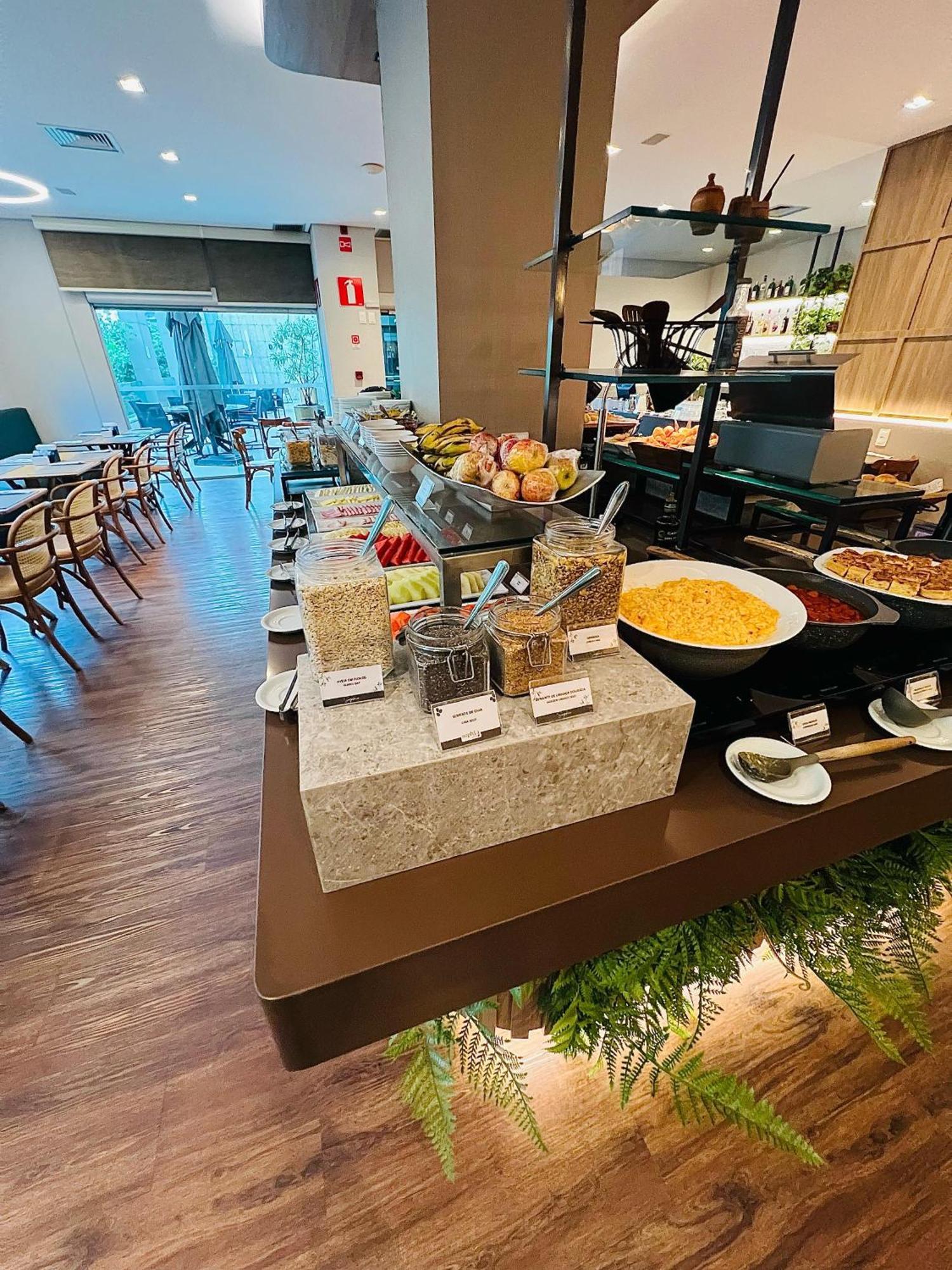 Transamerica Lourdes 公寓式飯店
